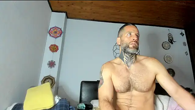 Antoniohot2024 online show from June 24, 1:43 pm