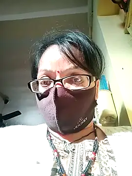 Snapshot of heenage chatting on December 15, 9:35 am heenage online show from December 15, 9:35 am