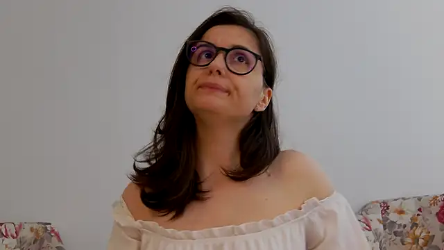 SophieeRain online show from September 24, 10:40 am