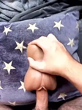 Snapshot of mattarm3122 chatting on September 12, 12:49 pm mattarm3122 online show from September 12, 12:49 pm