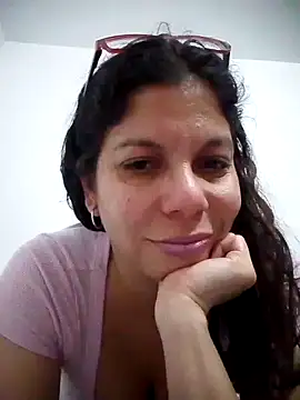Carliina Soussa online show from January 30, 10:30 pm