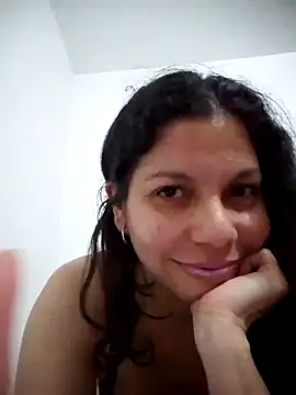 Carliina Soussa online show from February 2, 10:17 pm