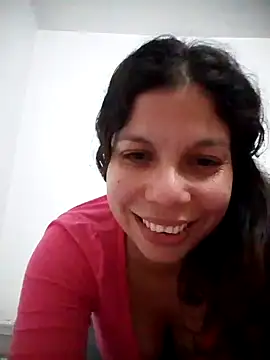Carliina Soussa online show from February 3, 1:30 am