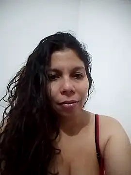 Carliina Soussa online show from February 13, 1:19 am
