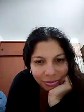 Carliina Soussa online show from February 24, 11:30 pm