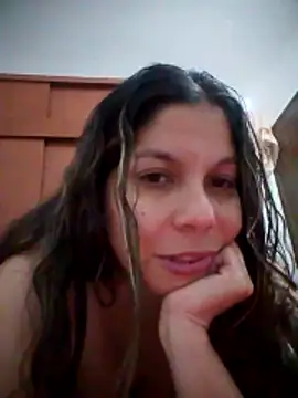 Carliina Soussa online show from October 10, 11:15 pm