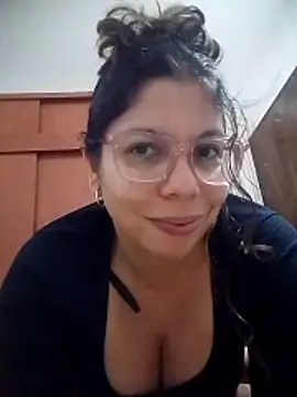 Carliina Soussa online show from April 16, 2:12 am