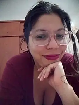 Snapshot of Carliina_Soussa chatting on June 25, 11:42 pm Carliina Soussa online show from June 25, 11:42 pm