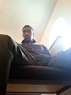bigboytoy912 online show from June 7, 4:22 pm