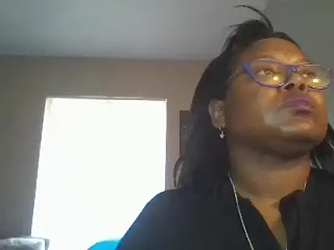 Snapshot of Needmehard chatting on December 8, 6:06 pm Needmehard online show from December 8, 6:06 pm