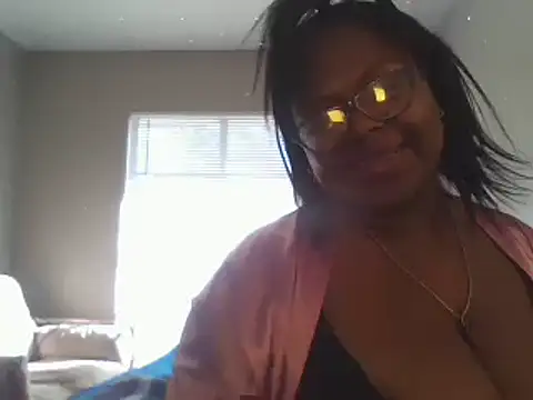 Snapshot of Needmehard chatting on December 27, 4:10 pm Needmehard online show from December 27, 4:10 pm