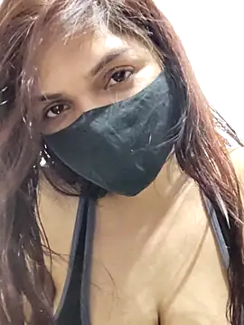 illay love online show from April 14, 5:52 pm