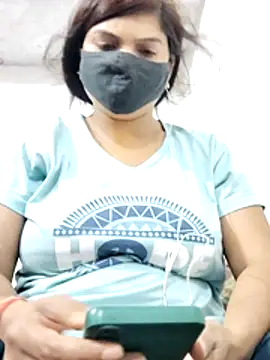 Snapshot of illay_love chatting on April 24, 5:48 pm illay love online show from April 24, 5:48 pm