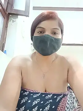 Snapshot of illay_love chatting on May 22, 5:40 pm illay love online show from May 22, 5:40 pm