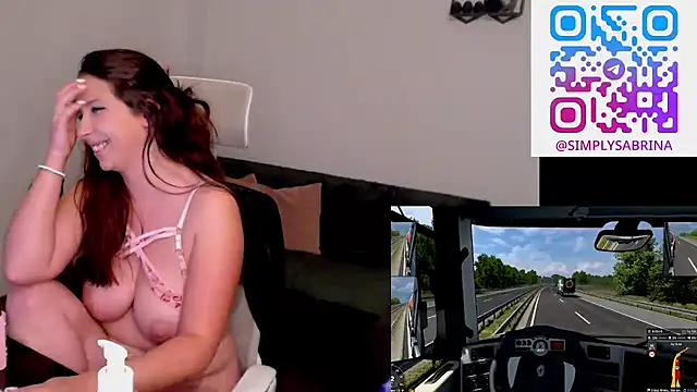 Snapshot of AustrianGirl99 chatting on May 16, 7:34 pm AustrianGirl99 online show from May 16, 7:34 pm
