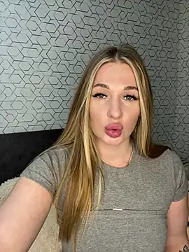 Tatti-Go online show from March 30, 3:35 pm