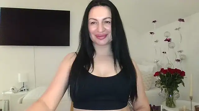 Helena7077 online show from February 18, 10:58 pm