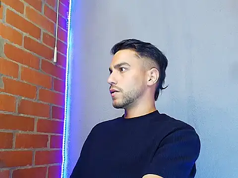 Leandro valenzuela online show from October 15, 9:48 pm