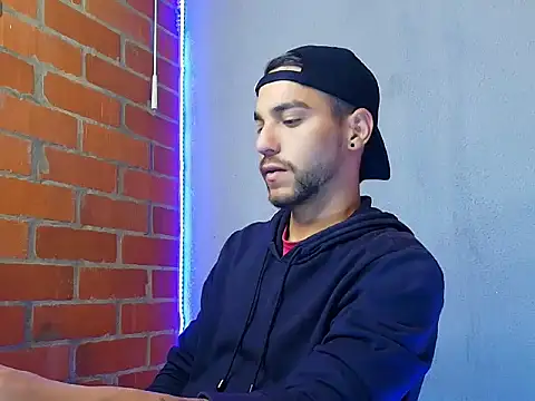 Leandro valenzuela online show from October 27, 8:02 pm