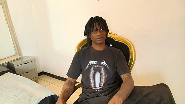 Snapshot of tachala_ chatting on July 24, 4:32 am tachala online show from July 24, 4:32 am