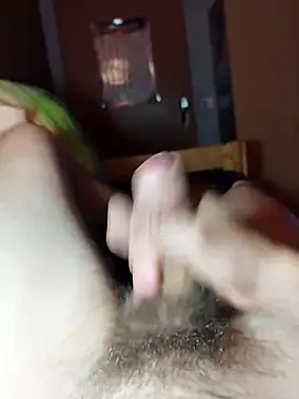 Snapshot of Crazzy_Maiky chatting on September 22, 8:33 pm Crazzy Maiky online show from September 22, 8:33 pm