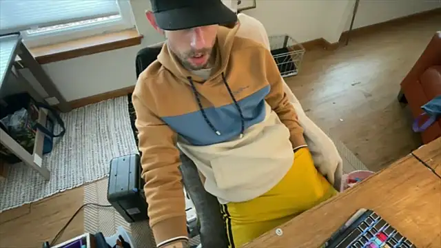 RuffClvb online show from December 5, 2:47 pm