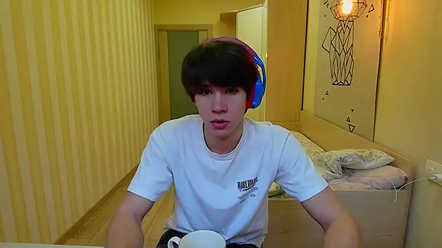 gayGamogey online show from December 5, 10:02 am