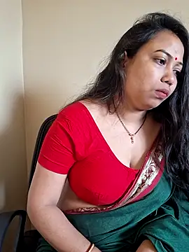 Snapshot of DREAM_GIRL-30 chatting on April 28, 3:33 am DREAM GIRL-30 online show from April 28, 3:33 am