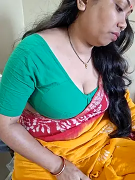 Snapshot of DREAM_GIRL-30 chatting on May 27, 2:52 am DREAM GIRL-30 online show from May 27, 2:52 am