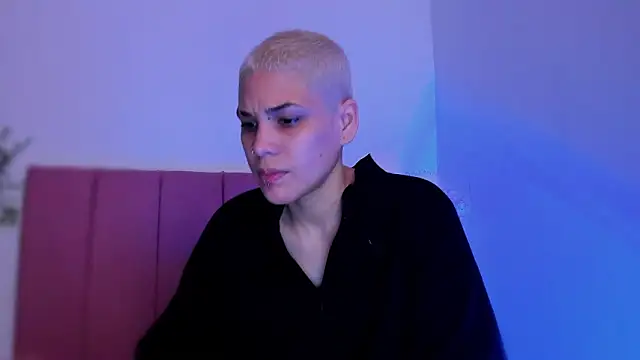 Charlee pink online show from February 3, 8:36 pm