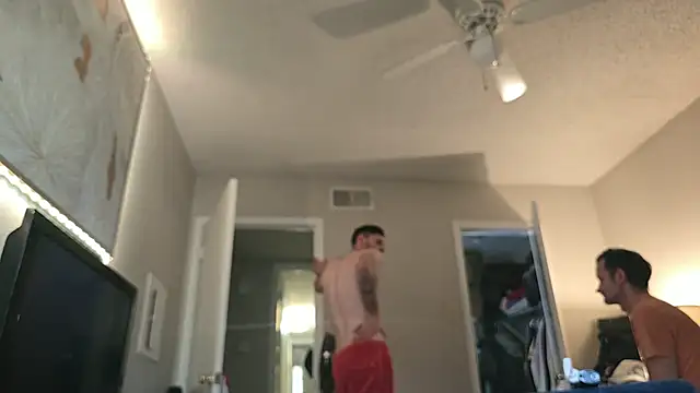 ChillzPnp online show from April 8, 5:35 pm