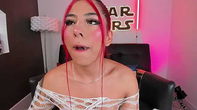 miss  allison online show from April 15, 11:06 am