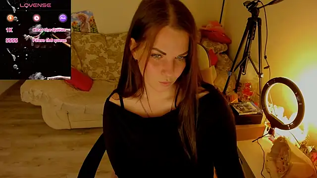 masha19981 online show from March 18, 8:45 pm