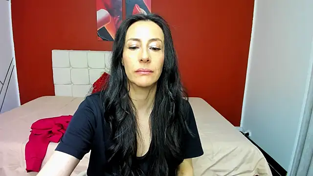 Snapshot of Abrillee1 chatting on January 24, 1:35 am Abrillee1 online show from January 24, 1:35 am