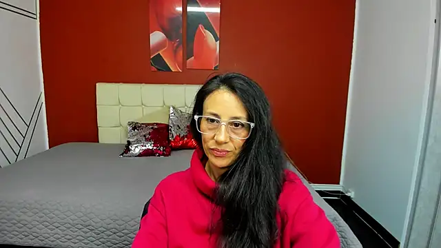 Snapshot of Abrillee1 chatting on February 24, 10:47 pm Abrillee1 online show from February 24, 10:47 pm