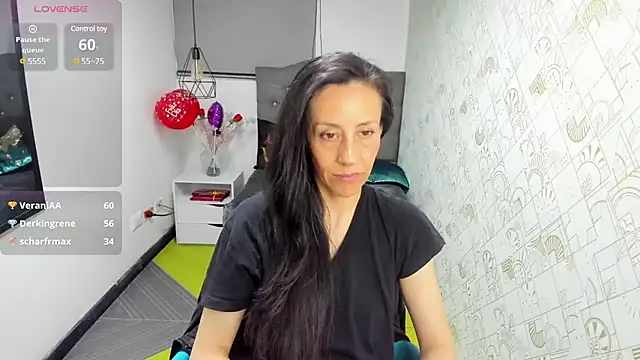 Snapshot of Abrillee1 chatting on March 9, 4:49 am Abrillee1 online show from March 9, 4:49 am