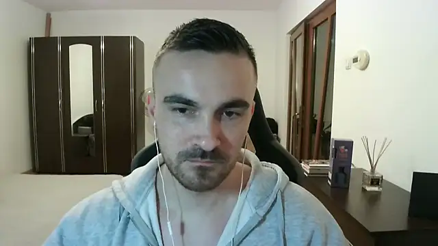 mu5clemania2 online show from April 5, 8:28 pm