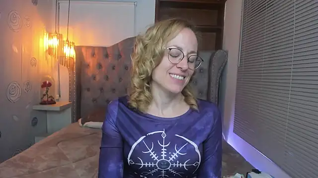 Snapshot of SammySanders chatting on February 27, 11:15 pm SammySanders online show from February 27, 11:15 pm