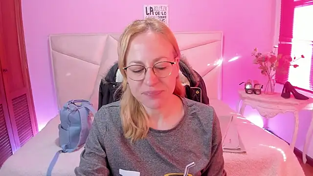 SammySanders online show from April 10, 11:59 am