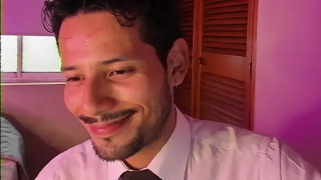 Snapshot of Nicholasrodrii chatting on February 16, 10:50 pm Nicholasrodrii online show from February 16, 10:50 pm