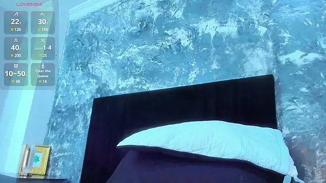 Snapshot of brianaGuzman chatting on February 5, 7:10 pm brianaGuzman online show from February 5, 7:10 pm