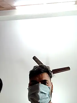 Snapshot of aaliya_bhattt chatting on December 15, 6:04 pm aaliya bhattt online show from December 15, 6:04 pm