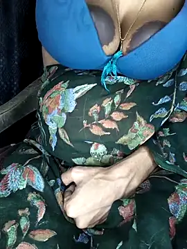 Snapshot of baby_soni78690 chatting on September 19, 6:30 pm baby soni78690 online show from September 19, 6:30 pm