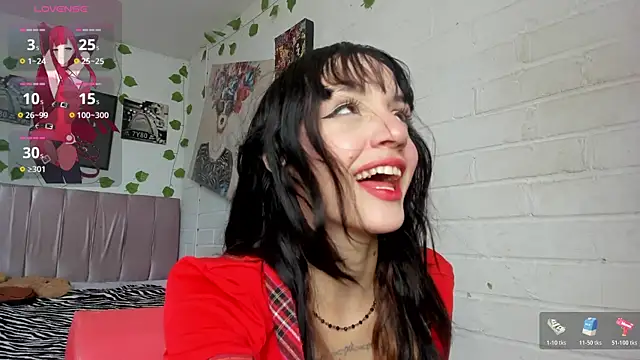Snapshot of katt__black__ chatting on April 22, 7:59 pm katt black online show from April 22, 7:59 pm