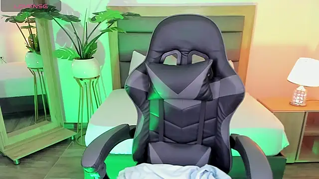 irantzu hank online show from January 9, 12:19 pm