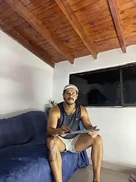 AndresSmith   online show from February 25, 9:19 am