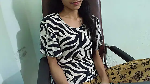Snapshot of Srabontii chatting on March 16, 9:16 am Srabontii online show from March 16, 9:16 am