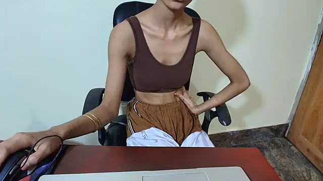 Srabontii online show from April 4, 2:03 pm