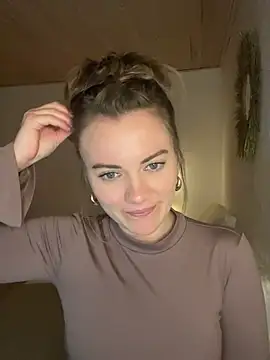 Snapshot of Milla__one chatting on January 5, 7:07 pm Milla  one online show from January 5, 7:07 pm