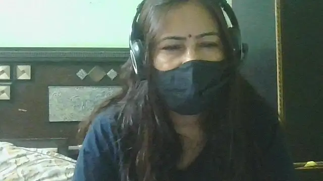 couplesuni online show from April 14, 5:02 am